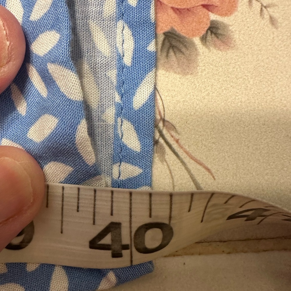 Summer Dress...Blue and White Patterned Dress Medium. Pockets... - Picture 8 of 8
